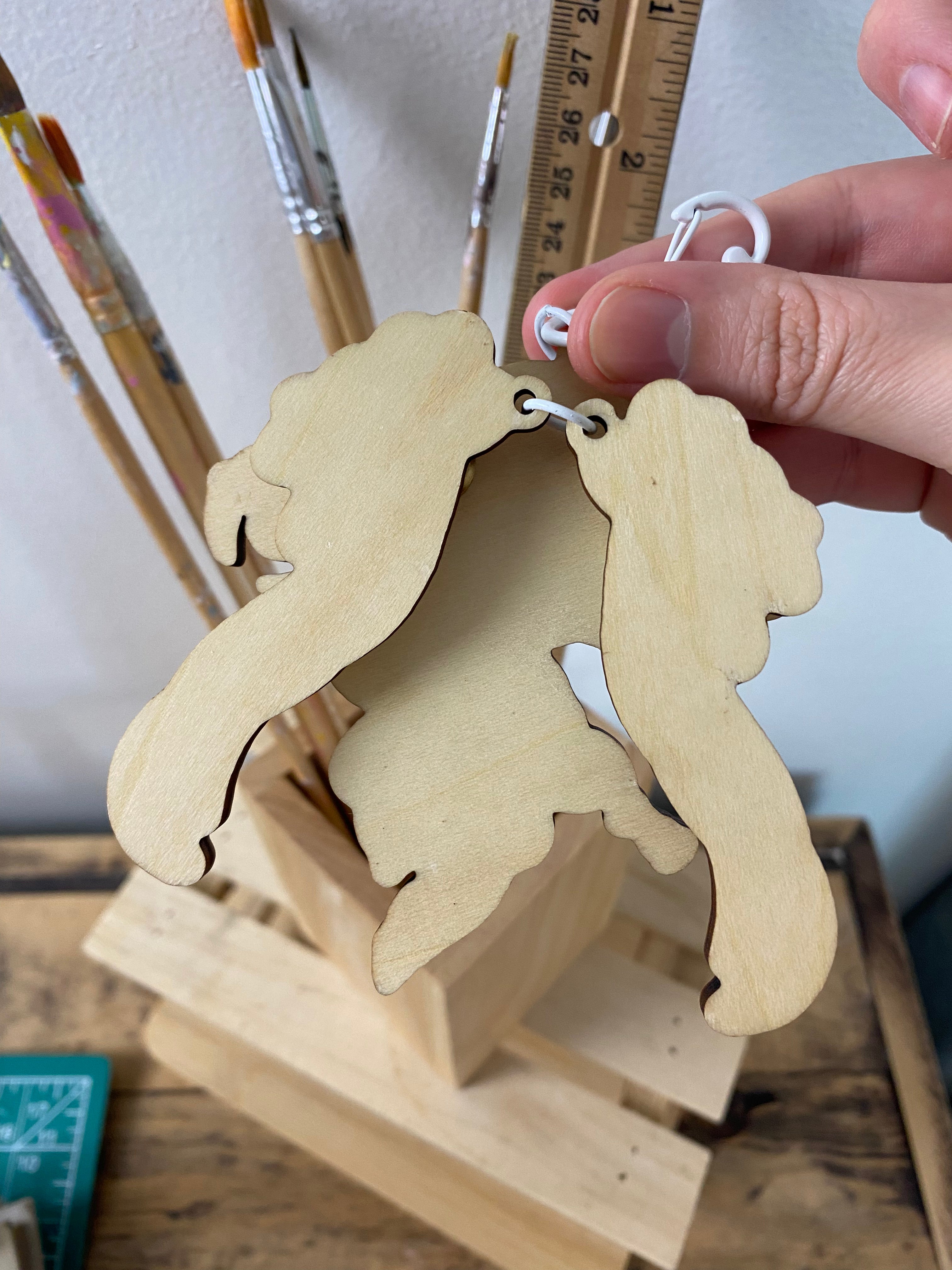 Keychain: Frieren with Movable Hair