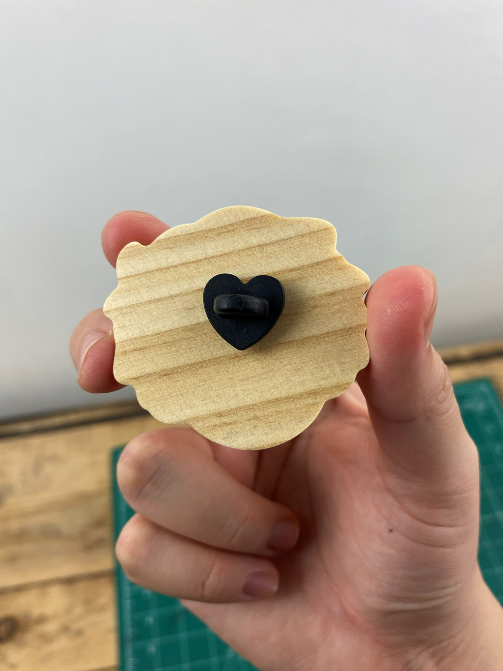 Mini wooden pin: Naruto fanart